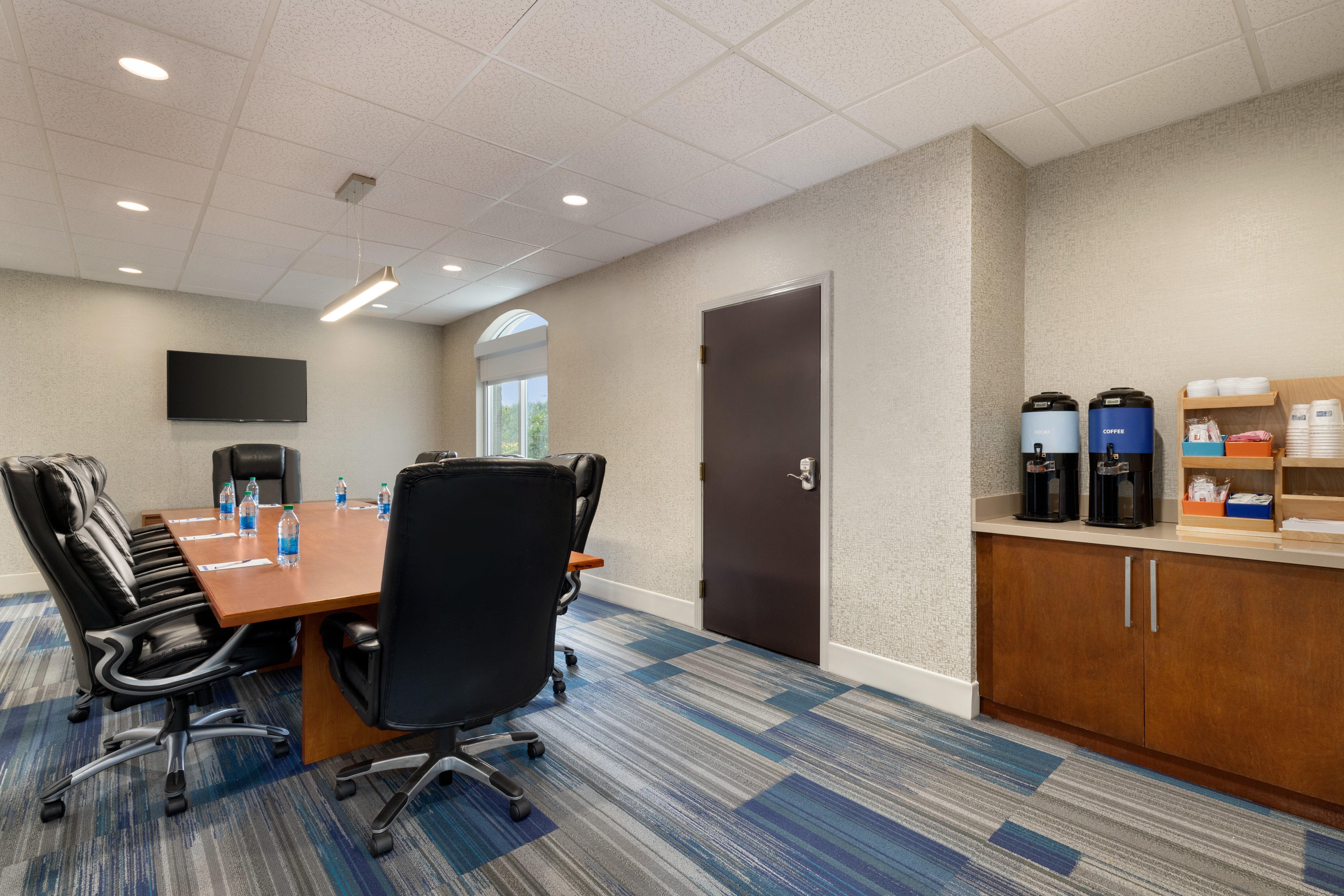 Holiday Inn Express Hotel & Suites Auburn - University Area By Ihg Exteriér fotografie